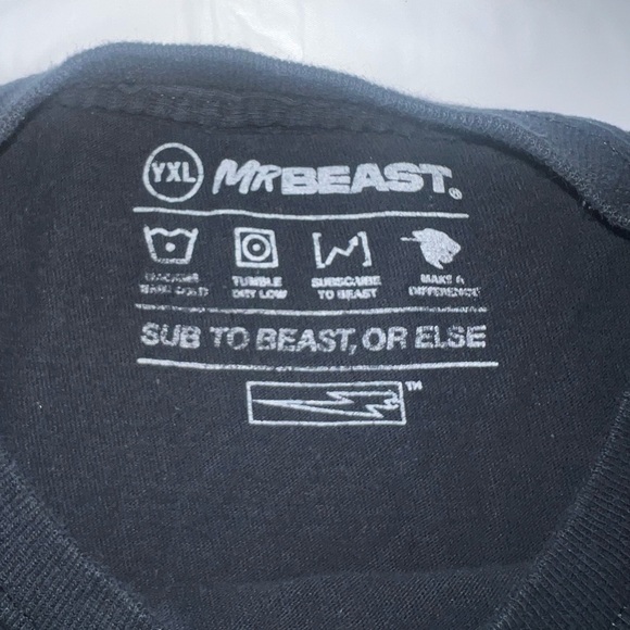 Mr. Beast Executive Producer Youth XL Limited Edition Graphic T Shirt Youtube - Picture 4 of 6